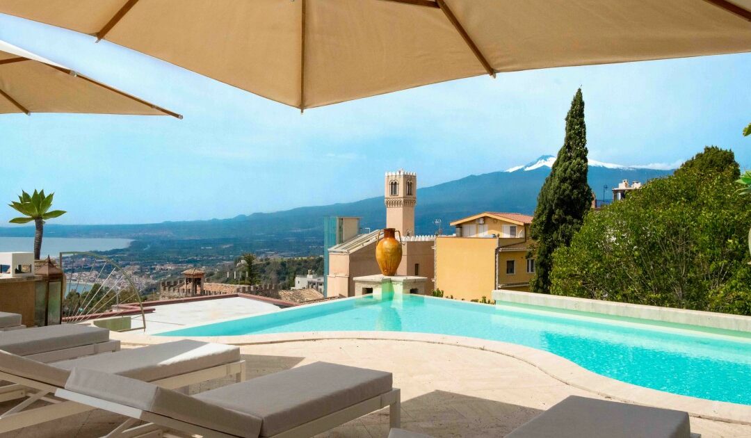 In vendita a Taormina Villa Caglia, la splendida dimora che ospitò Ungaretti e Pasolini